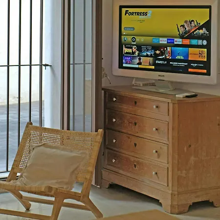 Luxury 8p Town House In Center Lescala 50m L'Escala